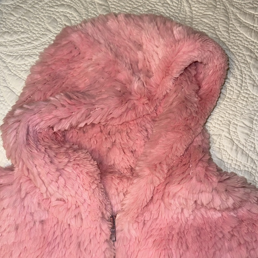 Sheared Rabbit cropped hooded pocketed zipper jacket. Pink. Excellent Cond - Picture 3 of 3